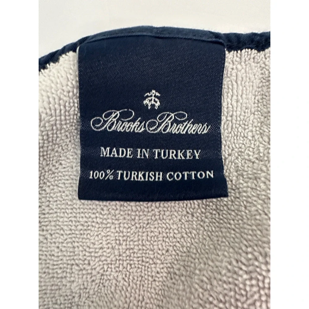 Brooks Brothers Navy Gray Contrast Piping Hand Towel Embroidered Logo 2 PCS